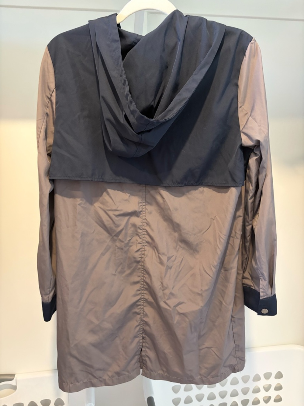 Ethereal Rain Jacket - Picture 3 of 3